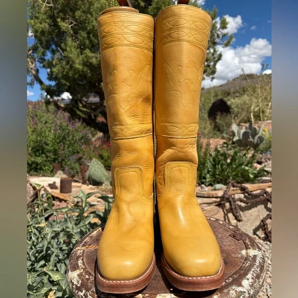 FRYE 🇺🇸 Campus Longhorn Stitch Boots In Banana - Picture 2 of 16